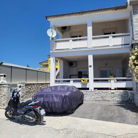 דירה Apartmans ויר